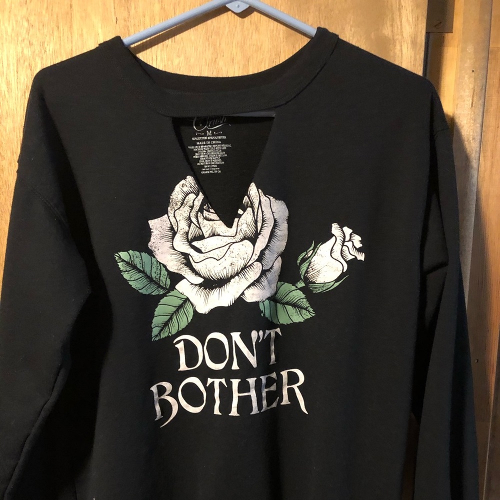 Sweatshirt